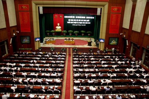 ກອງປະຊຸມພະນັກງານສື່ມວນຊົນທົ່ວປະເທດຜັນຂະຫຍາຍໜ້ທີ່ຈຸດສຸມປີ 2013